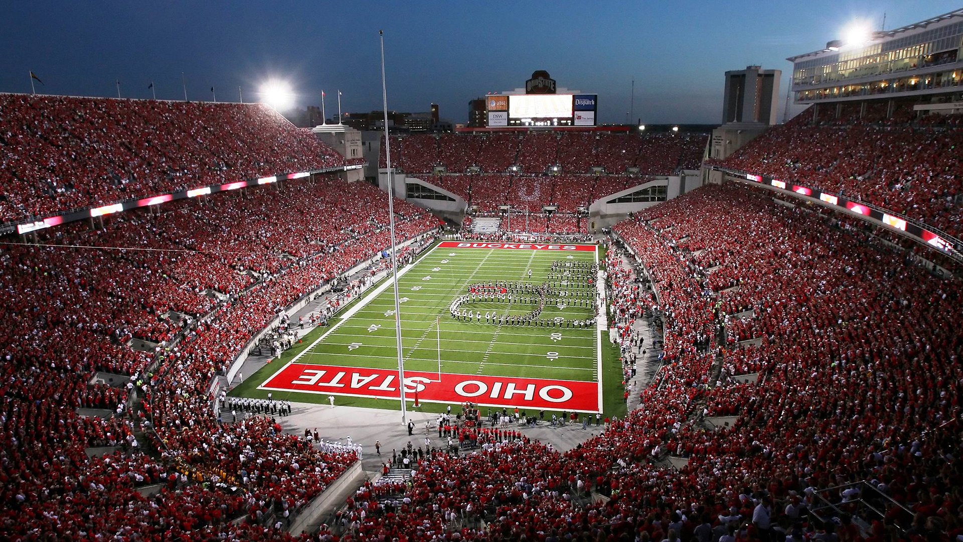 颠覆之夜，当瑞典铁蹄踏过德国战车，马龙的光穿越时间